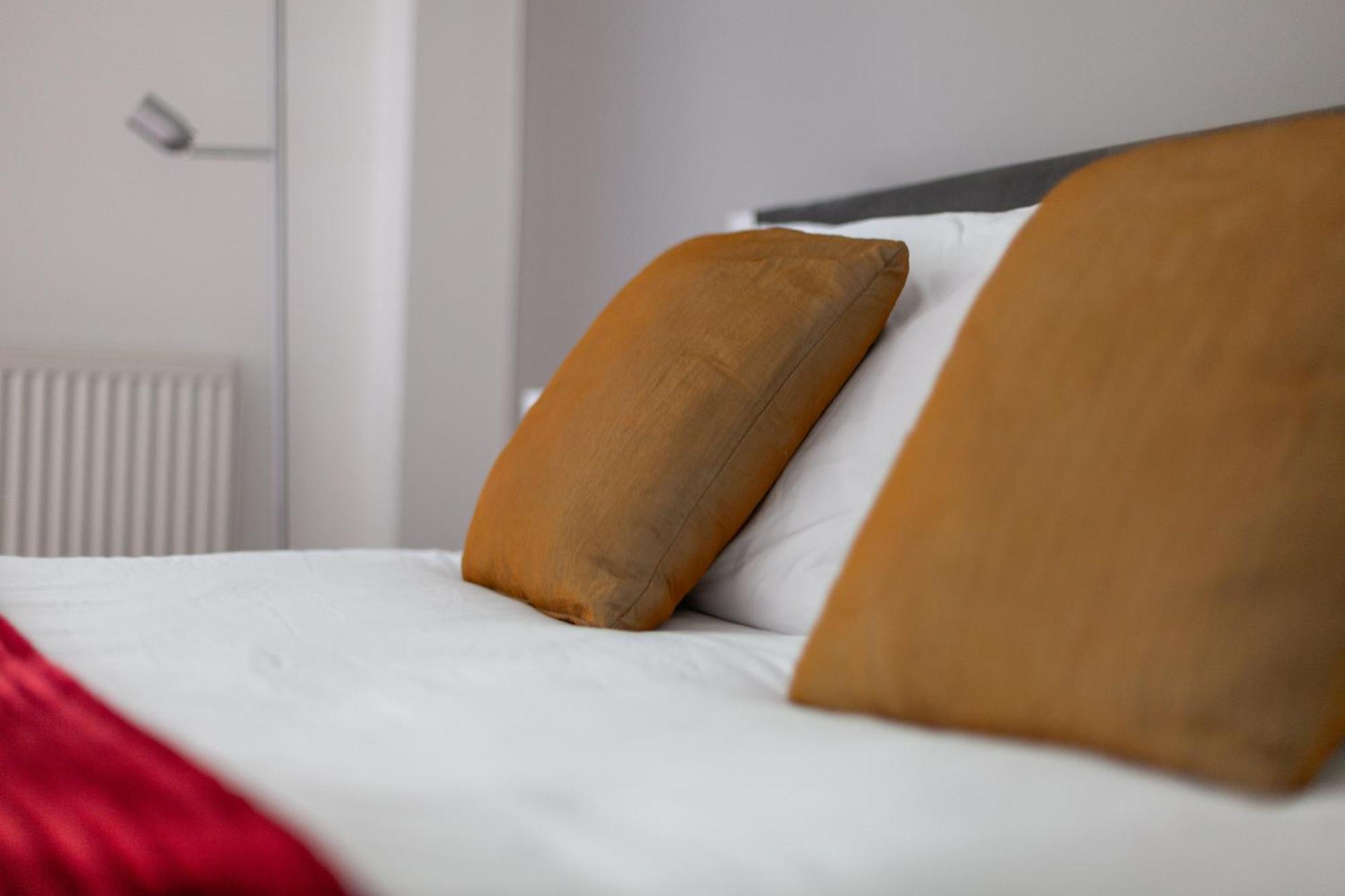 Deluxe Holborn Two Bedroom Apartment London Exterior photo